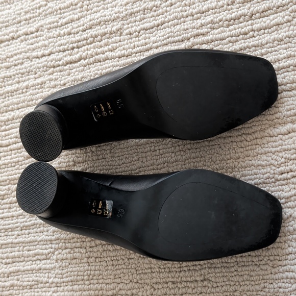 Jeffrey Campbell Simply Pump - Picture 6 of 8